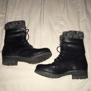 Claire’s boots.